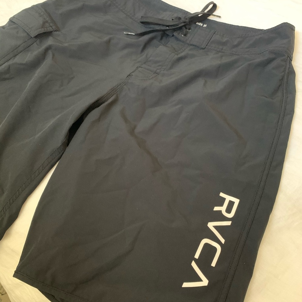 RVCA Board Shorts (19’)